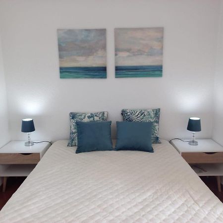 Carcavelos Surf Beach House Exterior foto