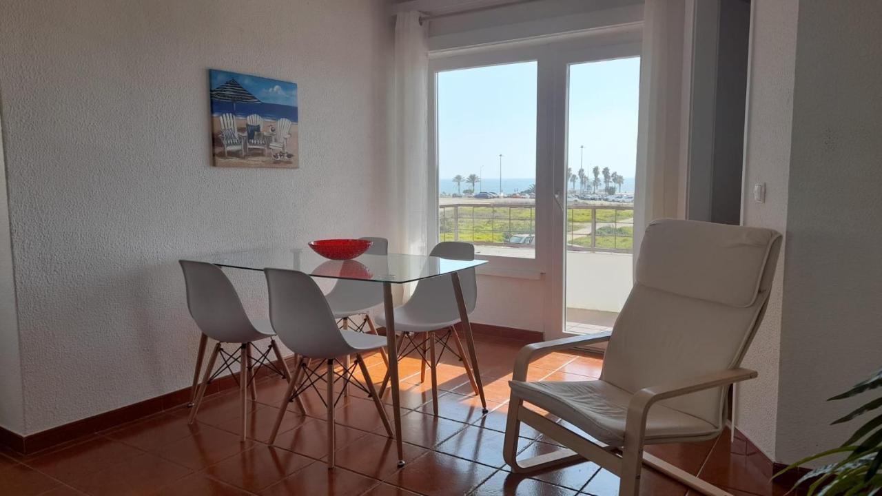 Carcavelos Surf Beach House Exterior foto